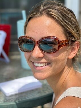 Tortoiseshell Women's Sunglasses - Brown Lenses